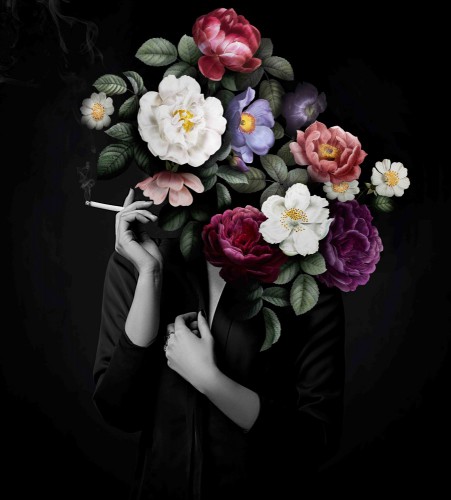 Secret Smoking © Marja van den Hurk