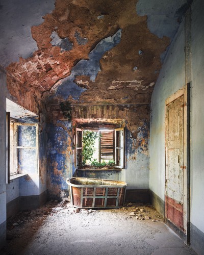 Badkuip in Italiaans Kasteel © Roman Robroek