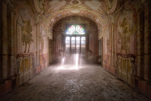 Frescokamer met Lichtstralen © Roman Robroek