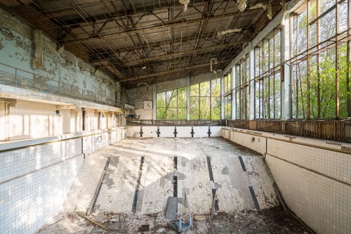 Zwembad van Pripjat in Chernobyl © Roman Robroek