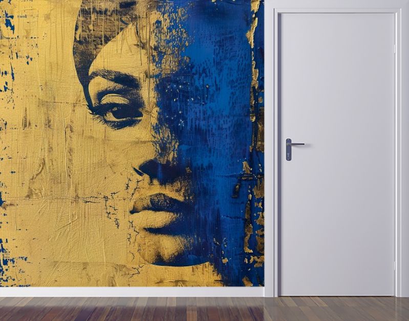 Golden glamour retro starlet