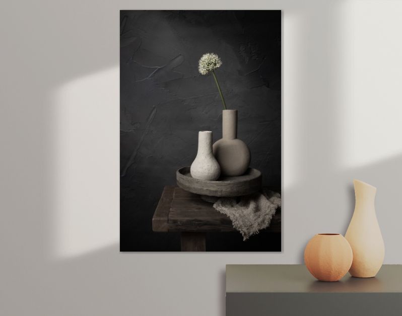 Stilleven met witte aliumbol