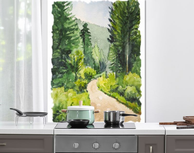 Waterverfschilderij met wild bos en pad. Inspiratie voor wandelen en reizen. Verticale ansichtkaart met landschap.