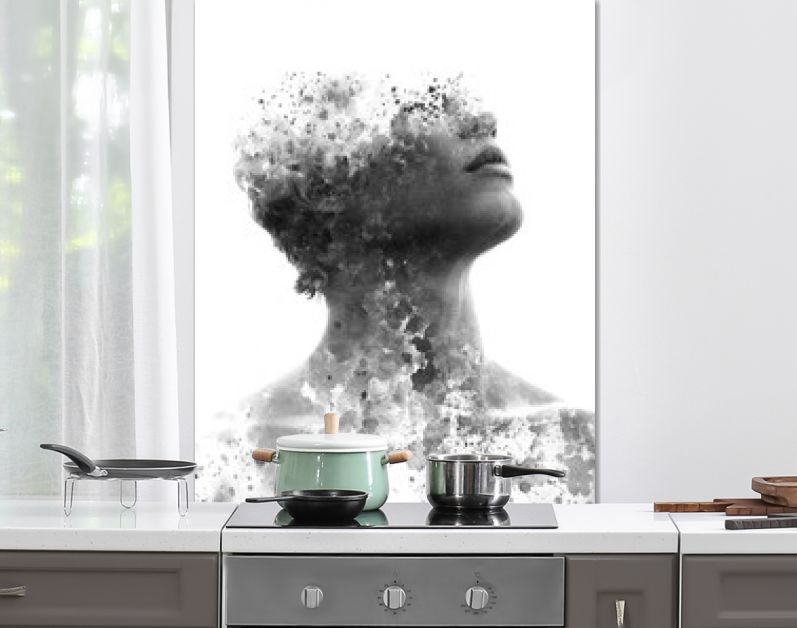 Paintografie. Dubbelbelicht portret van een aantrekkelijk model gecombineerd met handgetekende inktschildering met diepte en textuur