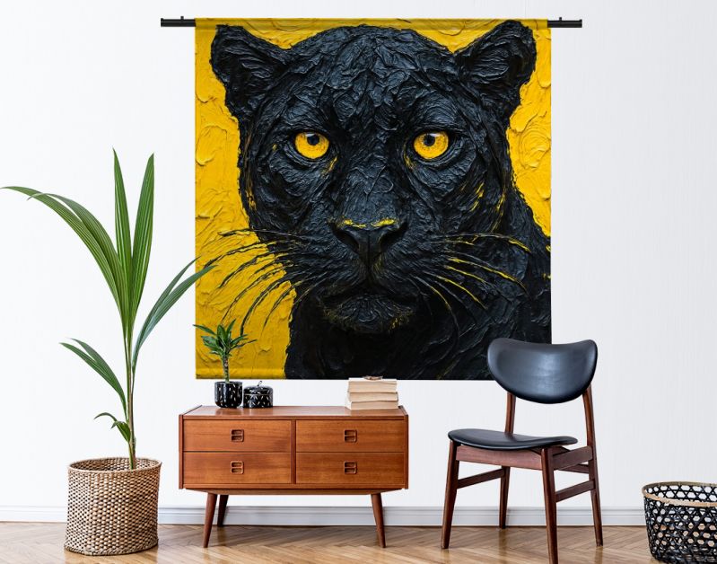 Close-up van zwarte panter in krachtig zwart-geel contrast