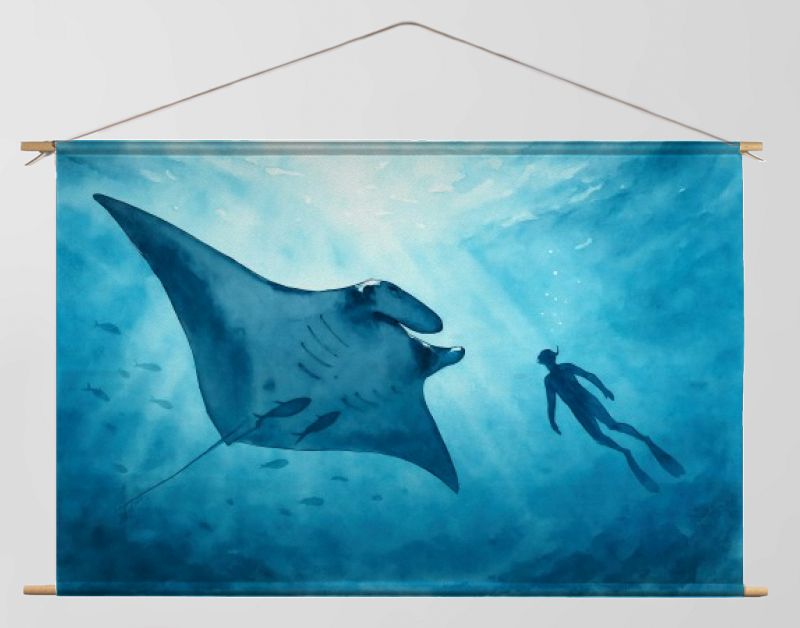 Snorkelen naast een mantarog onder water