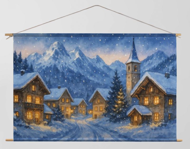 Winters Alpen­dorp met besneeuwde huizen en kerktoren