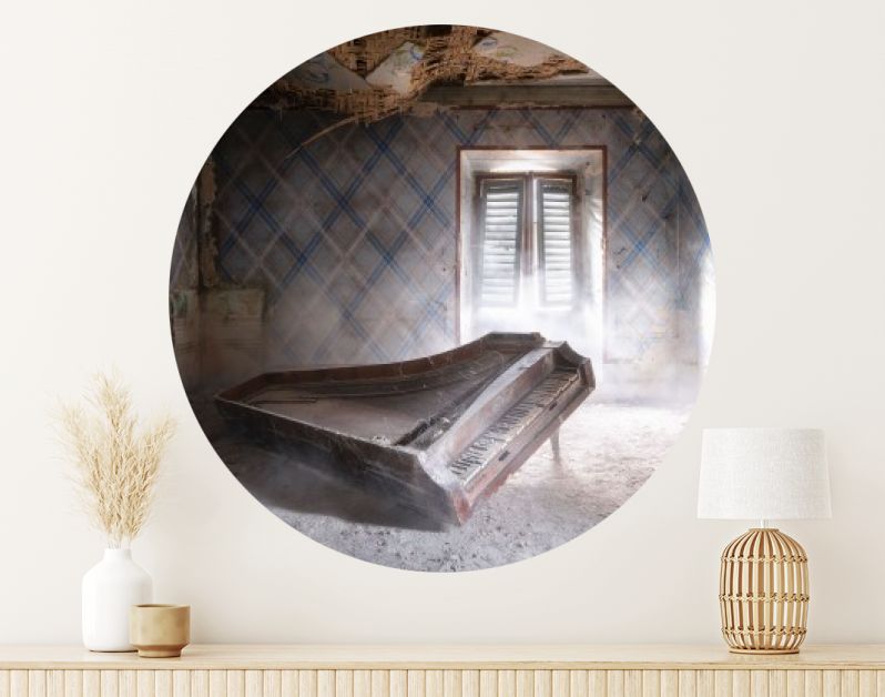 Verlaten Piano in Boerderij