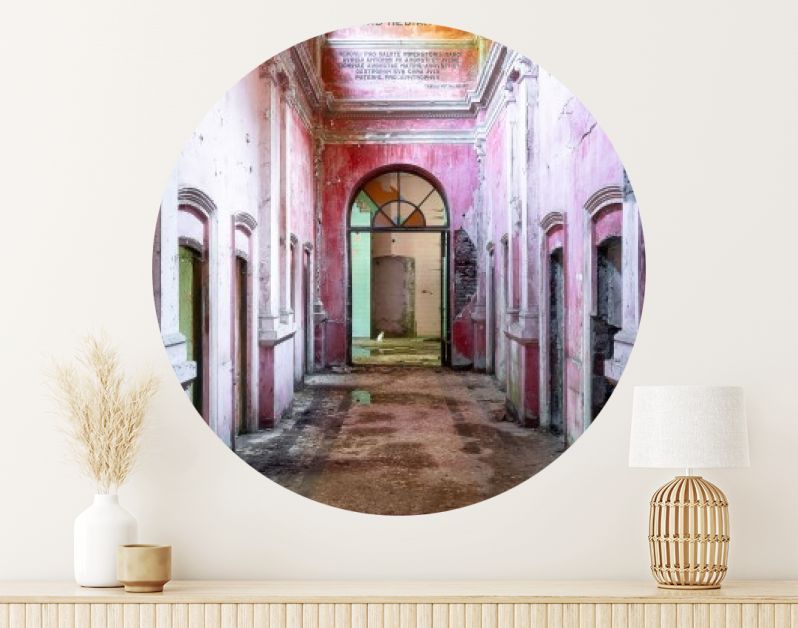 Verlaten Roze Gang in Verval