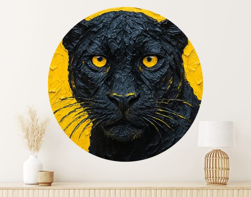 Close-up van zwarte panter in krachtig zwart-geel contrast