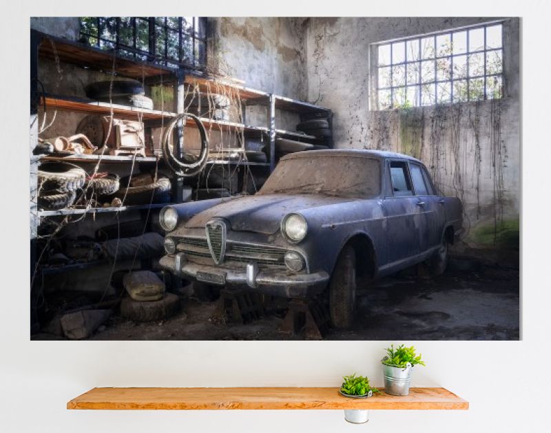 Alfa Romeo in Garage