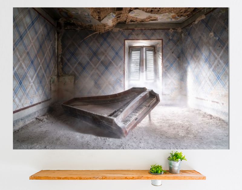 Verlaten Piano in Boerderij