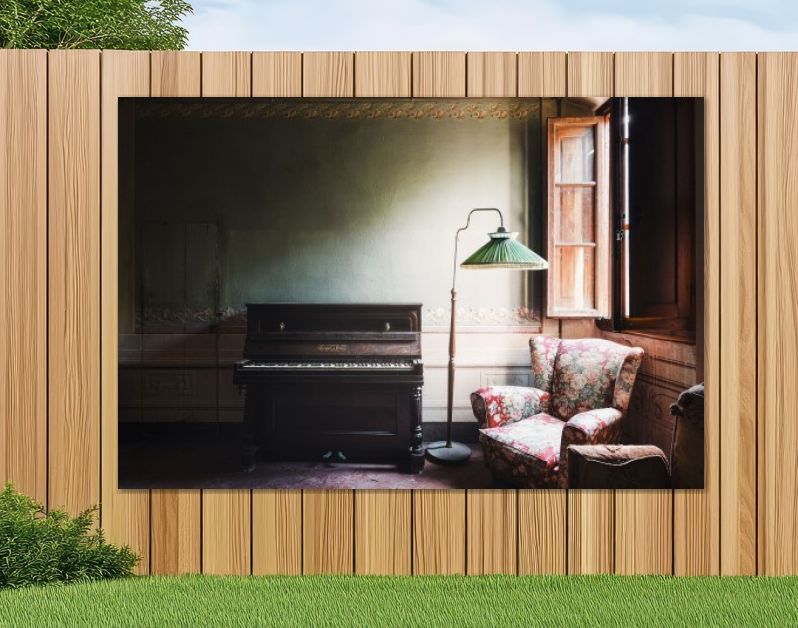 Piano in Verlaten Italiaanse Villa