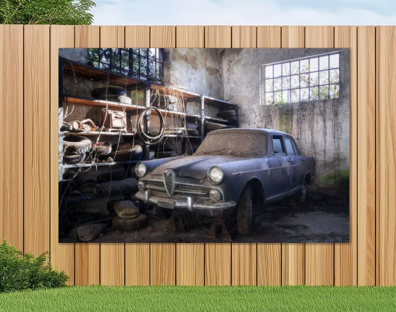 Alfa Romeo in Garage