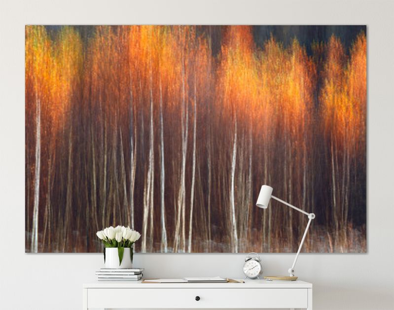 Herfst textuur schilderachtige achtergrond met bewegingsonscherpte, afgezwakt in vintage stijl