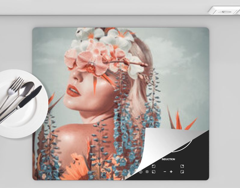 Abstracte kunstcollage van jonge vrouw met bloemen