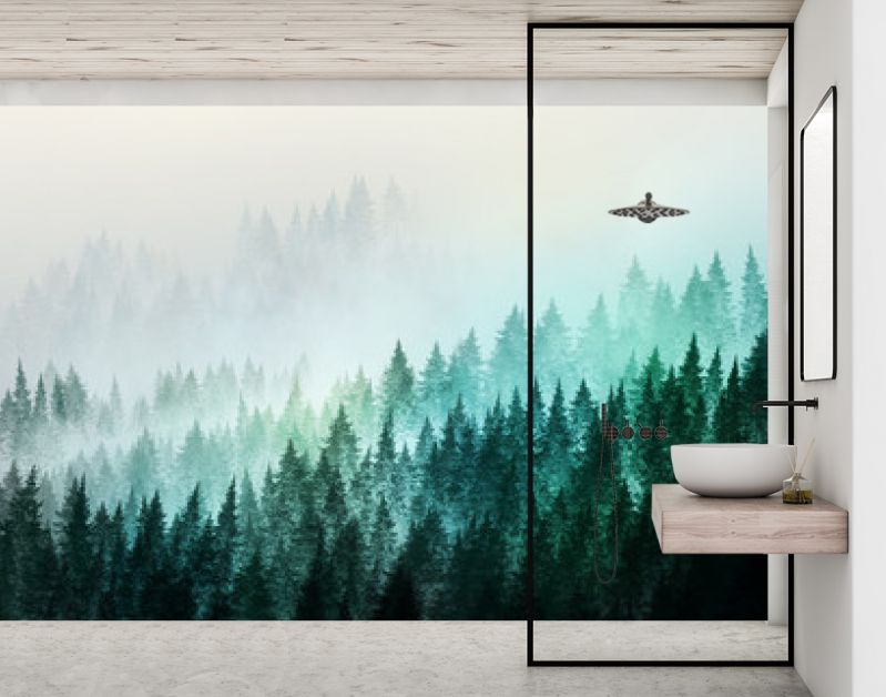 Bomen in ochtendmist. Digitaal schilderij..