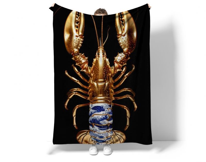 Golden lobster delft blue on black